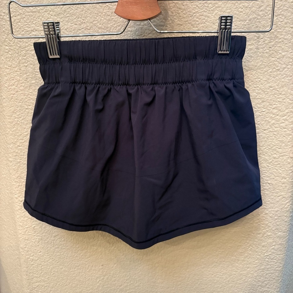 LULULEMON Women Black Mini Athletic Skort Size 2